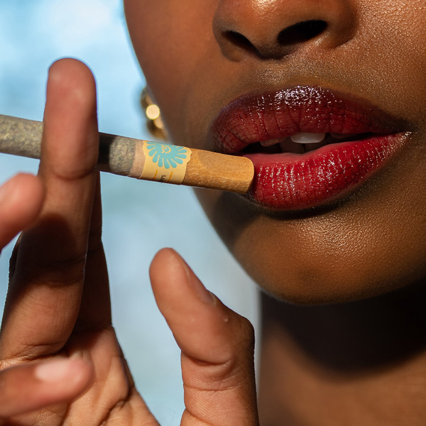 DaySavers Pre Rolled Tubes - Ultra-Thin Slow-Burning French-Milled Rolling Paper