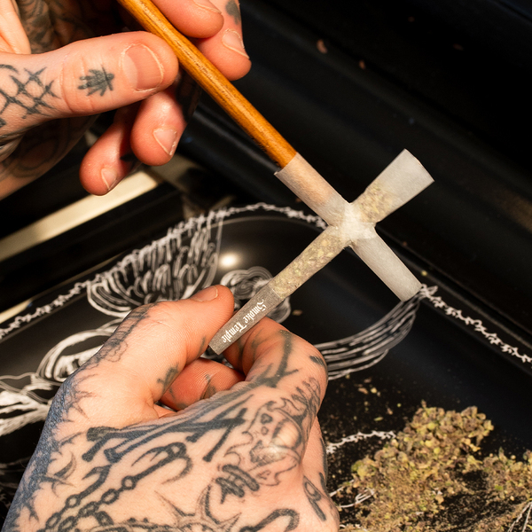 Smoke Temple Cross Cone - 1g/84mm - Cool and Compliant