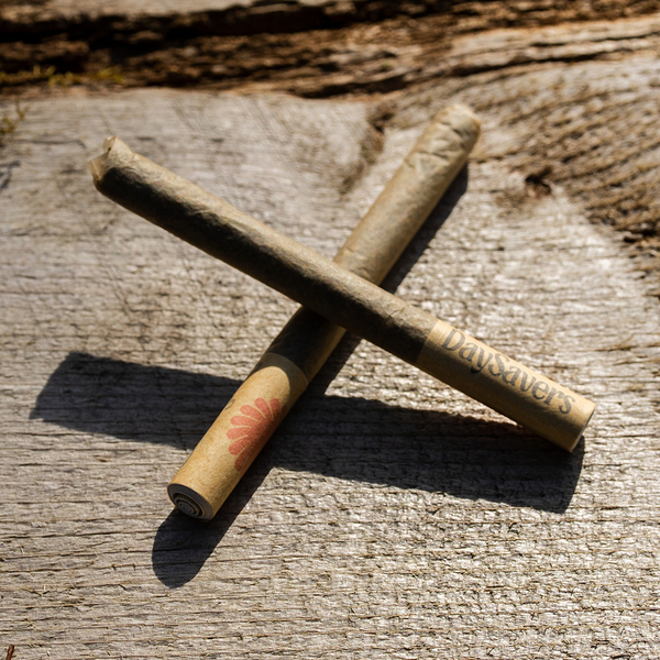 DaySavers Natural Brown Half Gram 1 1/4 Artisan Pre Rolled Tubes [10 Pack]