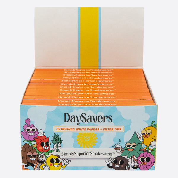 DaySavers King Size White Rolling Papers with Filter Tips - Display Box [26 Packs per Case - 32 Papers per Pack]