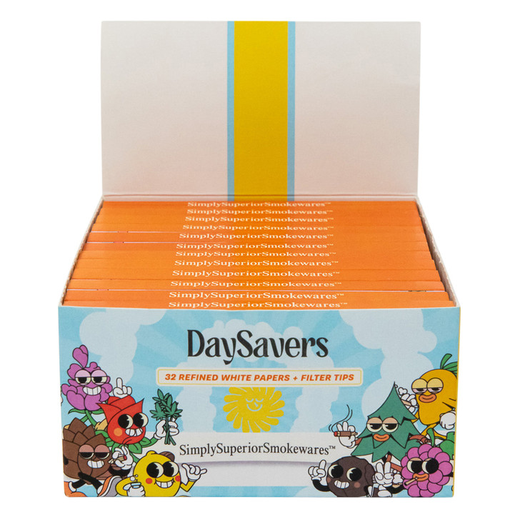 Display Box - DaySavers King Size White Rolling Papers with Filter Tips [26 Packs per Case, 32 Papers per Pack]